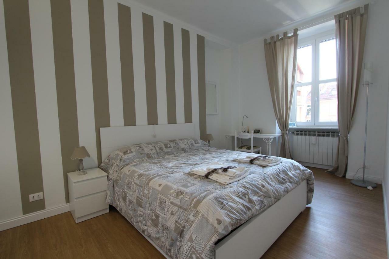 I Due Appartamenti Turin Centre Buitenkant foto